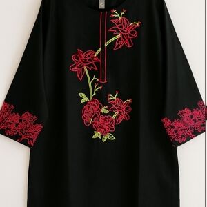 Elegant Black Floral Embroidered Women's Top